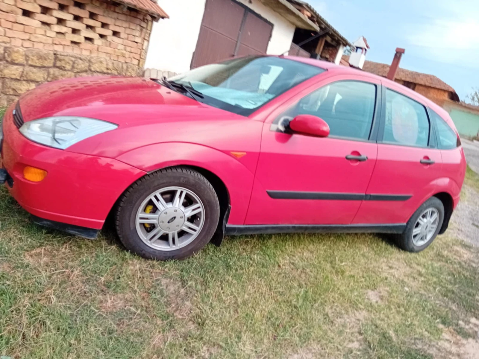Ford Focus 1.8d - изображение 2