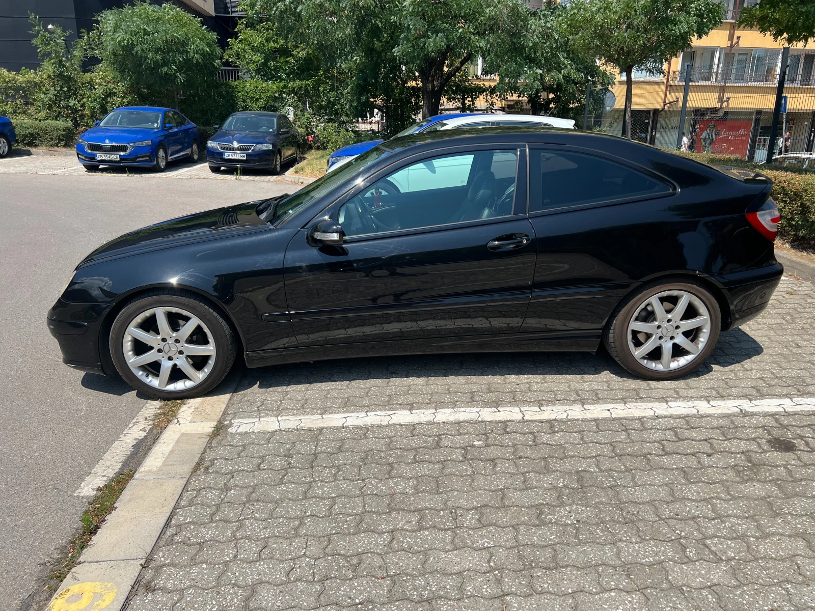 Mercedes-Benz C 220 Facelift Coupe - изображение 10