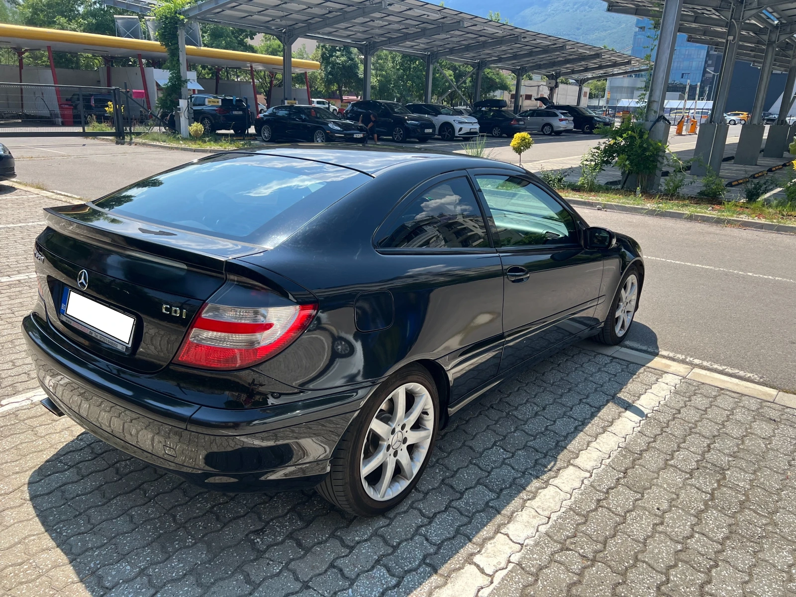 Mercedes-Benz C 220 Facelift Coupe - изображение 8