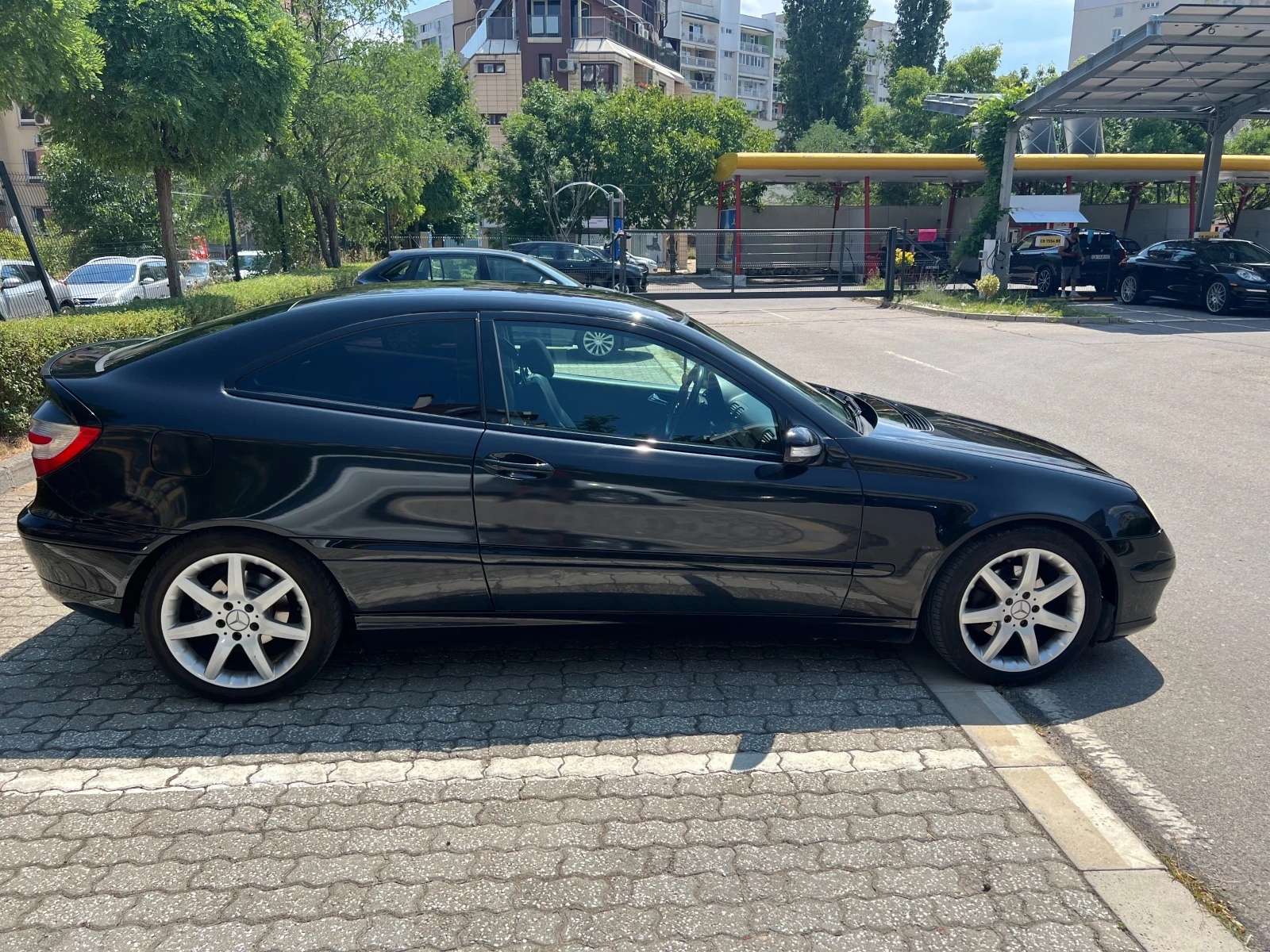 Mercedes-Benz C 220 Facelift Coupe - изображение 9