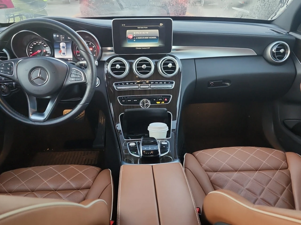 Mercedes-Benz C 300 * CARFAX * АВТО КРЕДИТ * ЦЕНА ДО БГ! - изображение 6