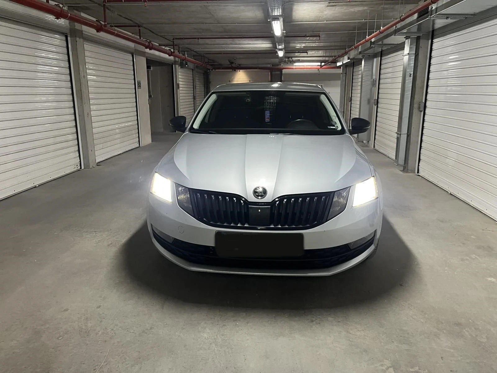 Skoda Octavia 2.0Tdi 4x4 - изображение 2