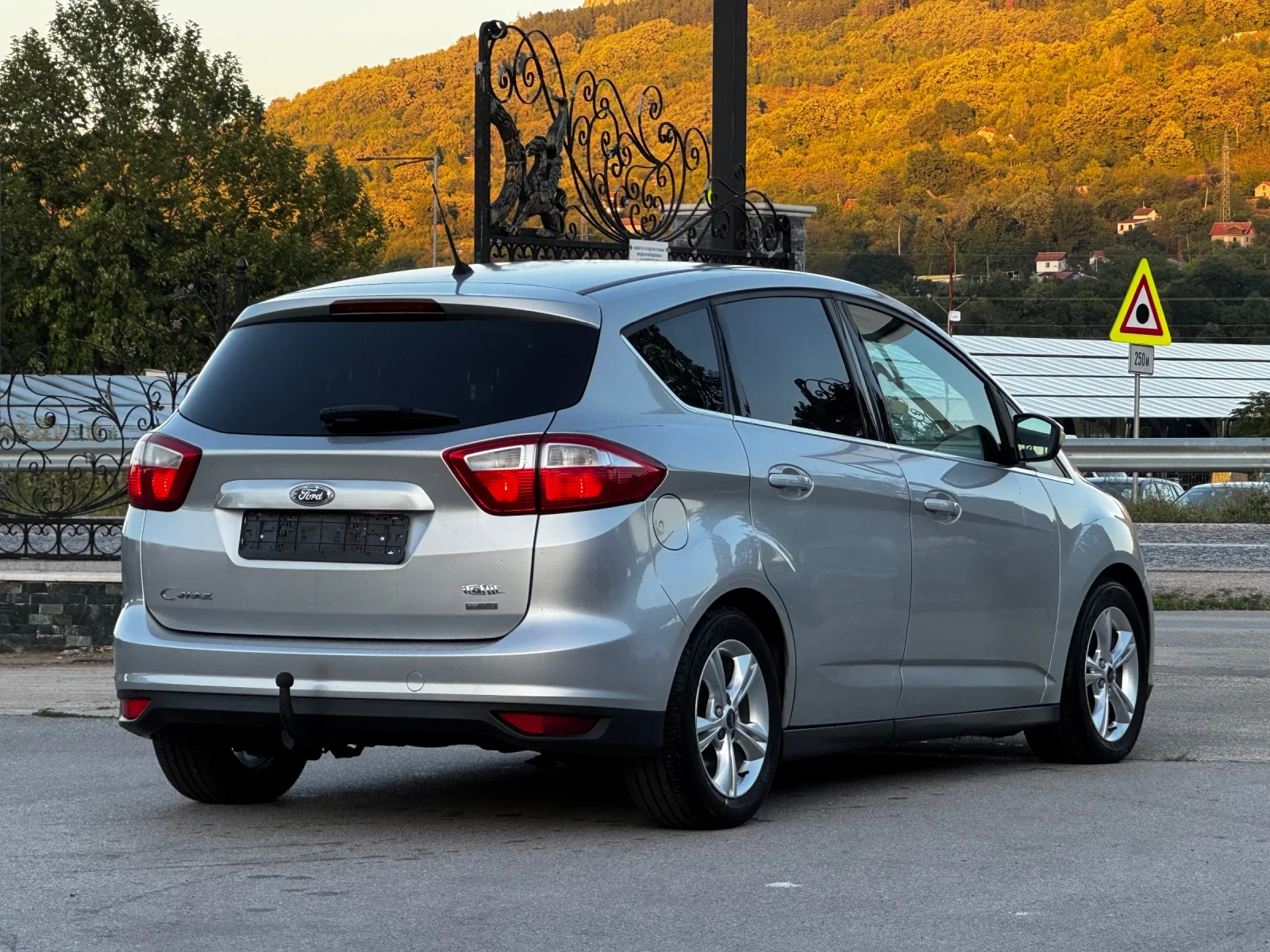 Ford C-max 1.6CDTI - изображение 4