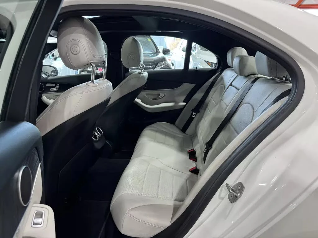 Mercedes-Benz C 300 Sedan 4MATIC* * * AMG* CAM*  | Mobile.bg   16