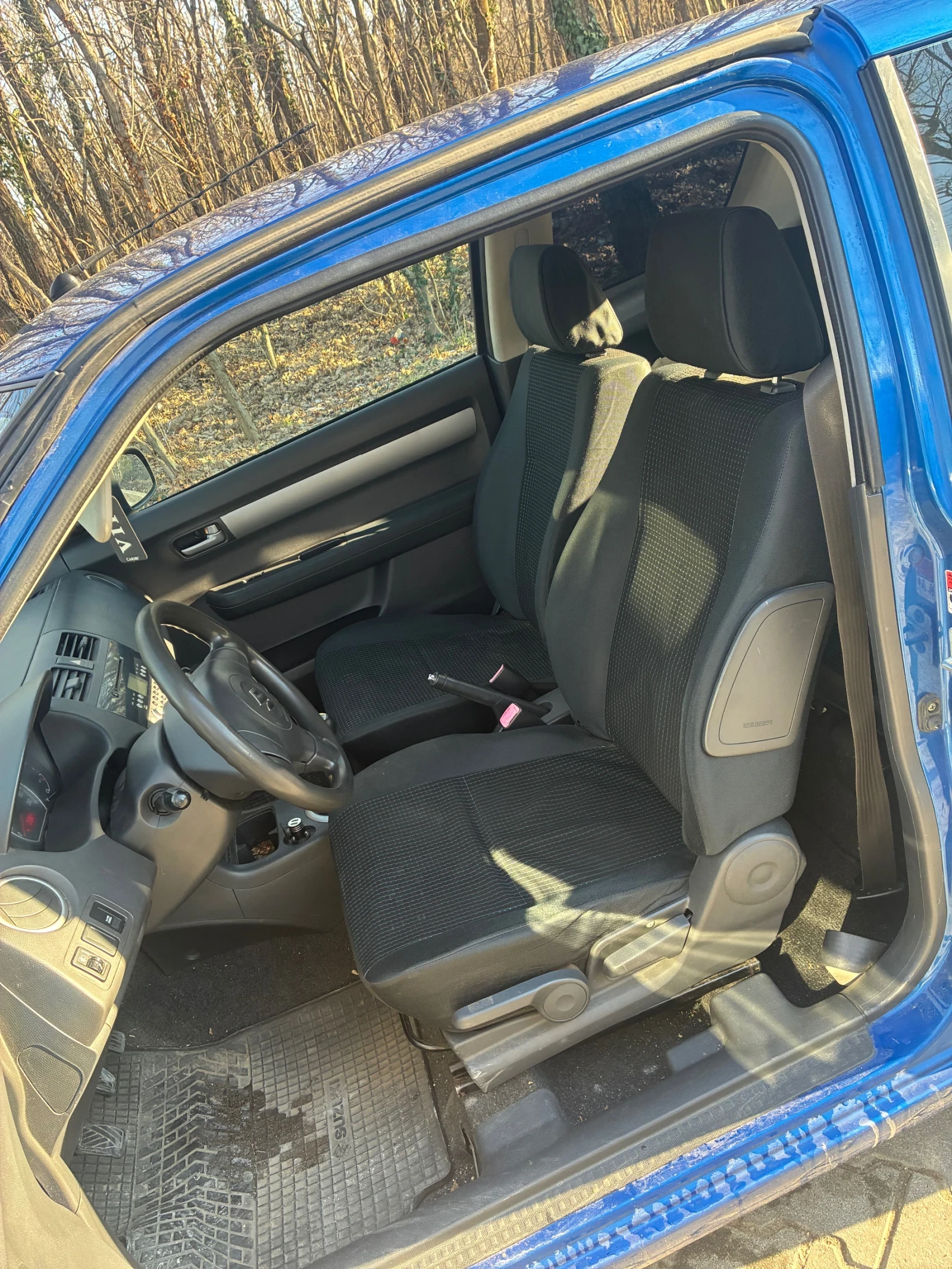 Suzuki Swift 1.3 - изображение 9