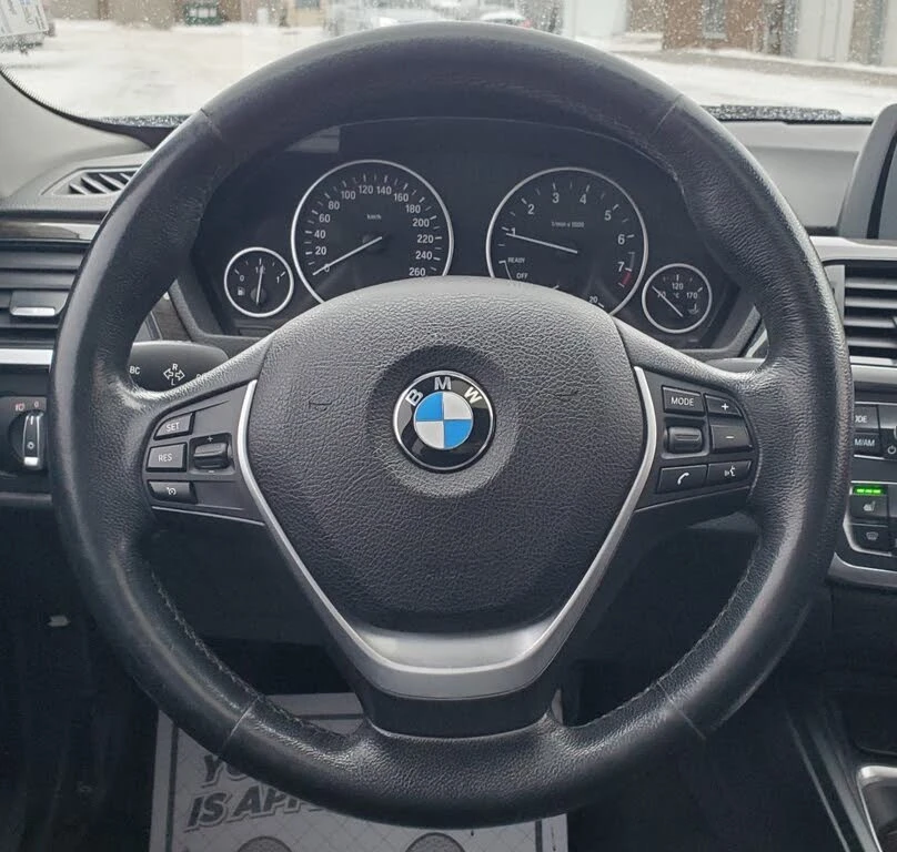 BMW 320, снимка 13 - Автомобили и джипове - 53770930