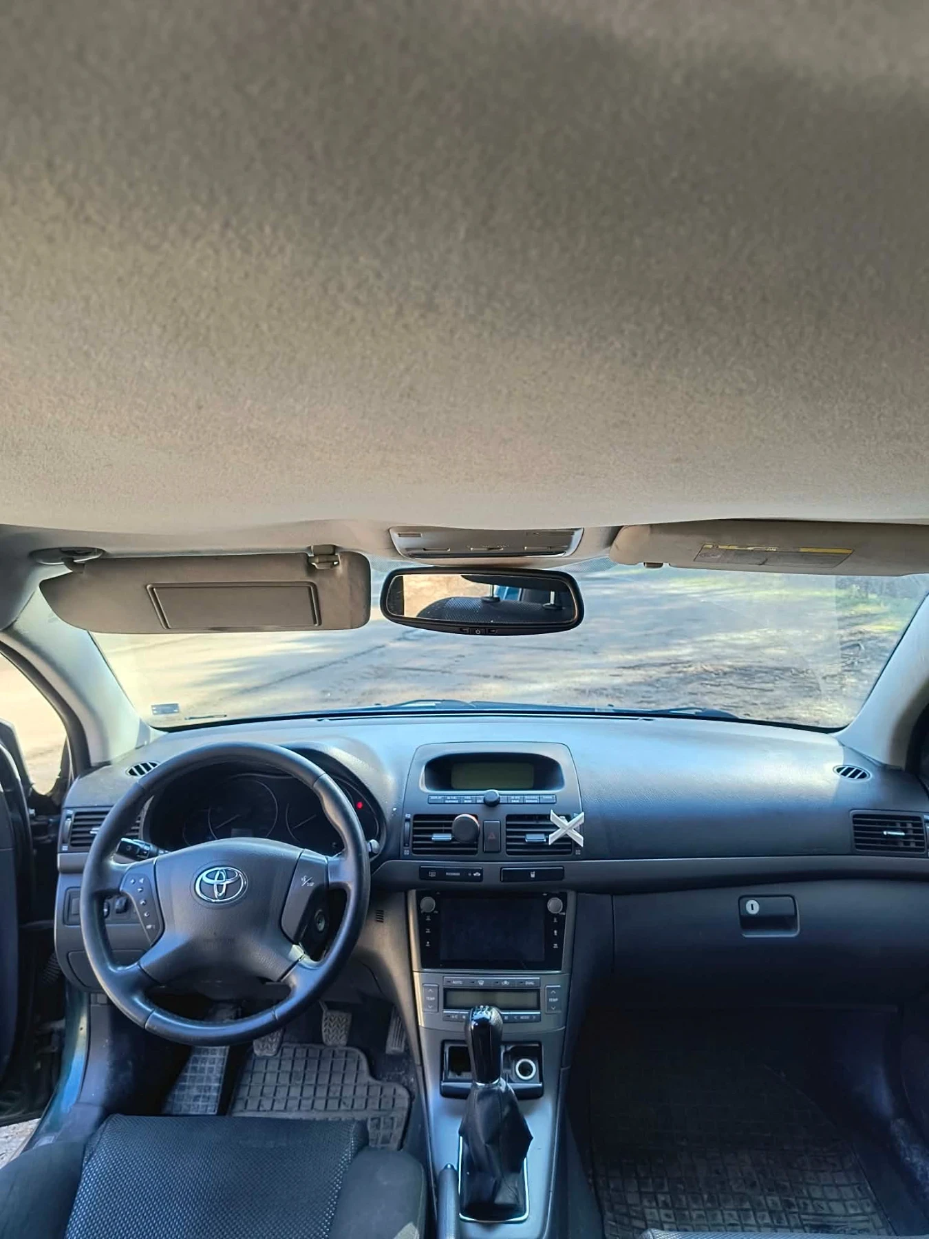 Toyota Avensis D4D, снимка 10 - Автомобили и джипове - 54490143