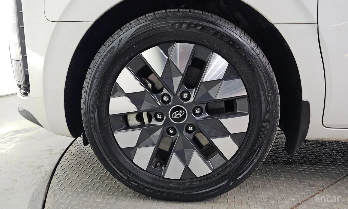 Hyundai Staria | Mobile.bg � ����������� 5