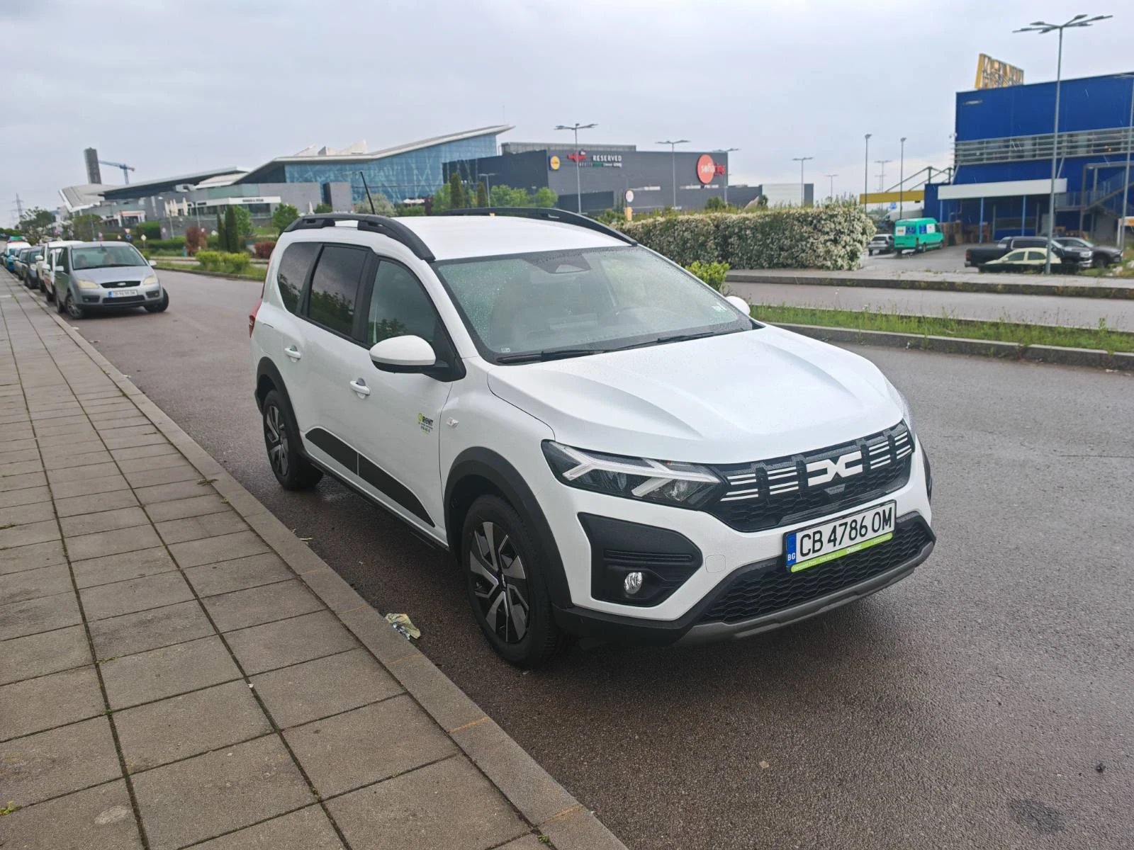 Dacia Jogger 1900Евро за получаване, 1.0ТCe EcoG ГАЗ 6+ 1м, снимка 3 - Автомобили и джипове - 54674585