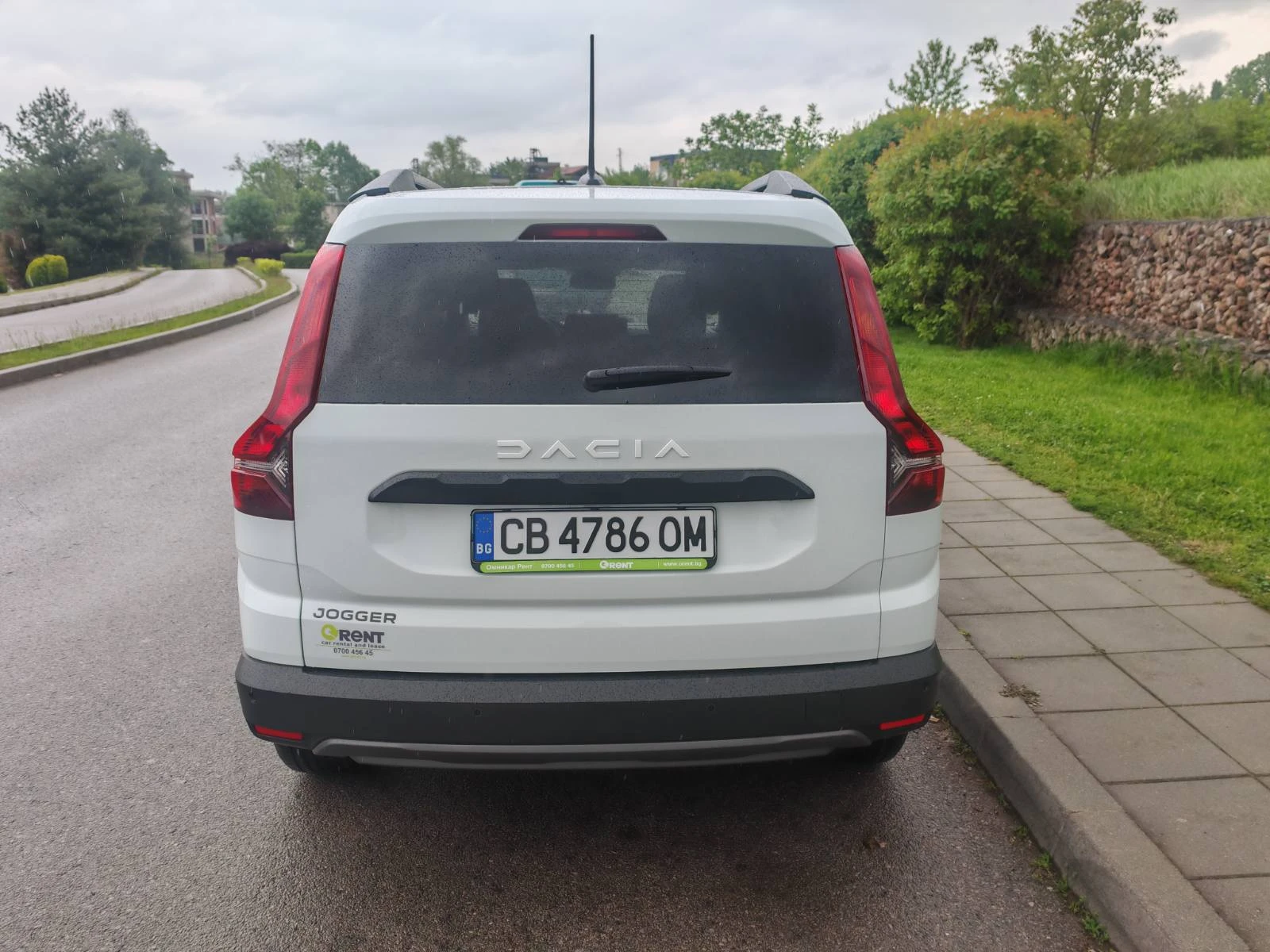 Dacia Jogger 1900Евро за получаване, 1.0ТCe EcoG ГАЗ 6+ 1м, снимка 6 - Автомобили и джипове - 54674585