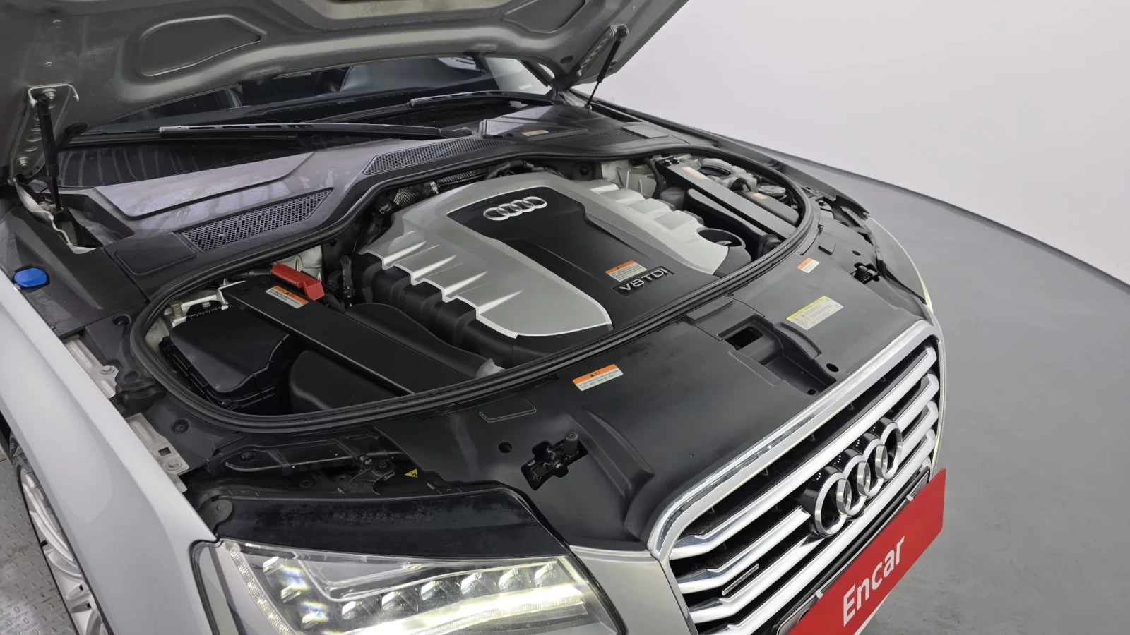 Audi A8 4.2TDI !МАСАЖИ! !PANO! !360!, снимка 5 - Автомобили и джипове - 54953057
