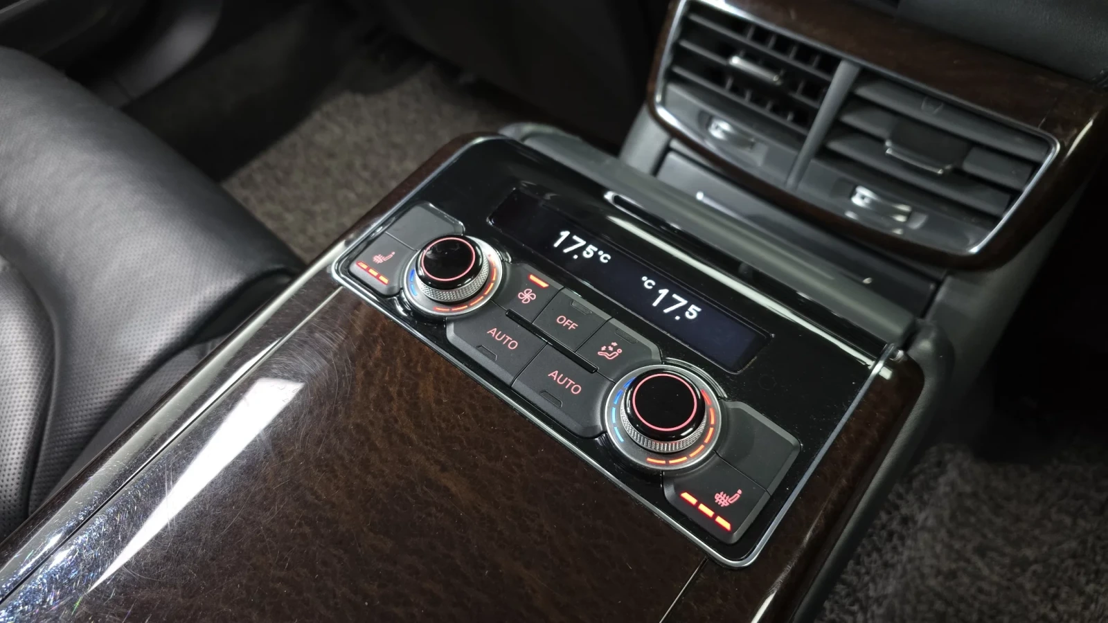 Audi A8 4.2TDI !МАСАЖИ! !PANO! !360!, снимка 15 - Автомобили и джипове - 54953057