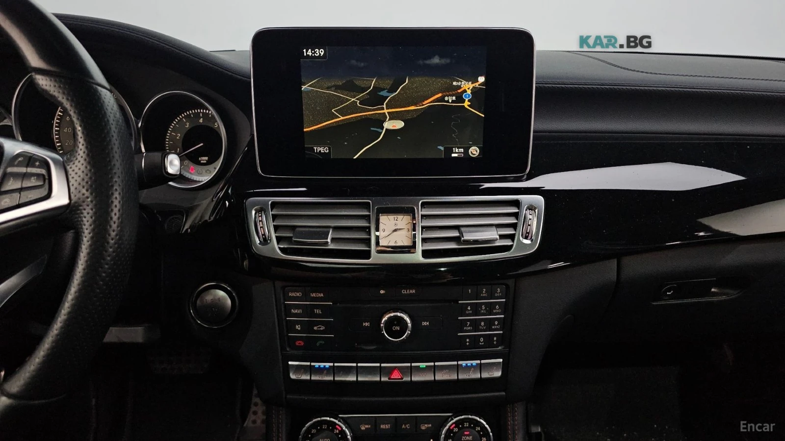 Mercedes-Benz CLS AMG PACK* PANO* КОЖА* ПОДГРЕВ* ОБДУХВ* НАВИ* 360, снимка 12 - Автомобили и джипове - 54973150
