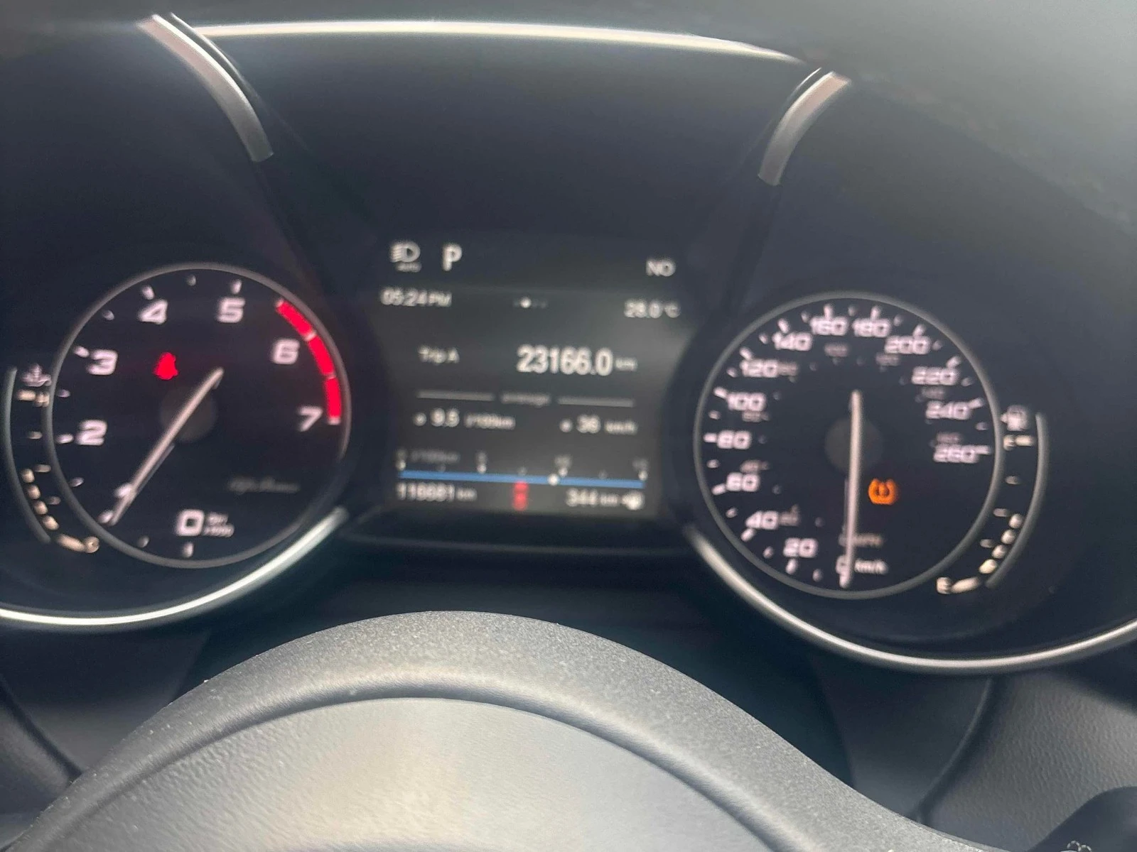 Alfa Romeo Giulia Ti Sport * AвтоКредит * (ЦЕНА ДО БГ), снимка 7 - Автомобили и джипове - 55603035