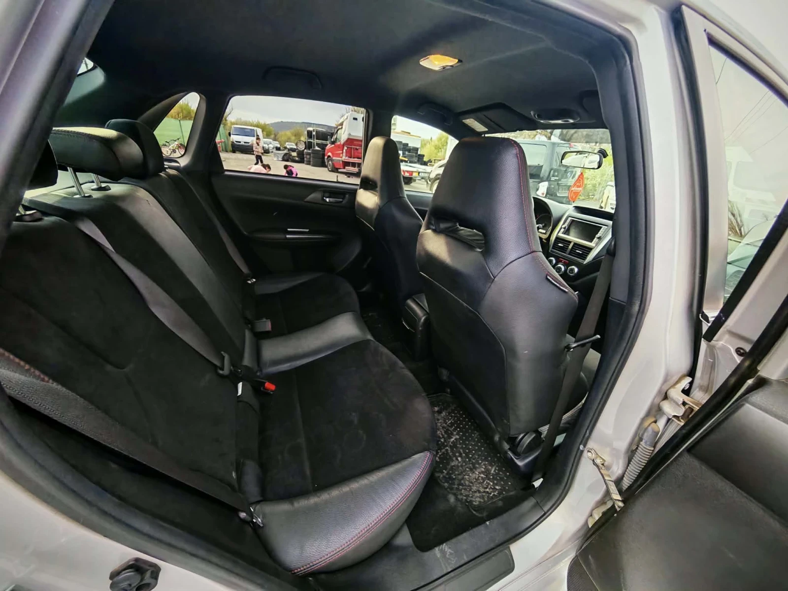 Subaru Impreza 2.5, снимка 6 - Автомобили и джипове - 55648938