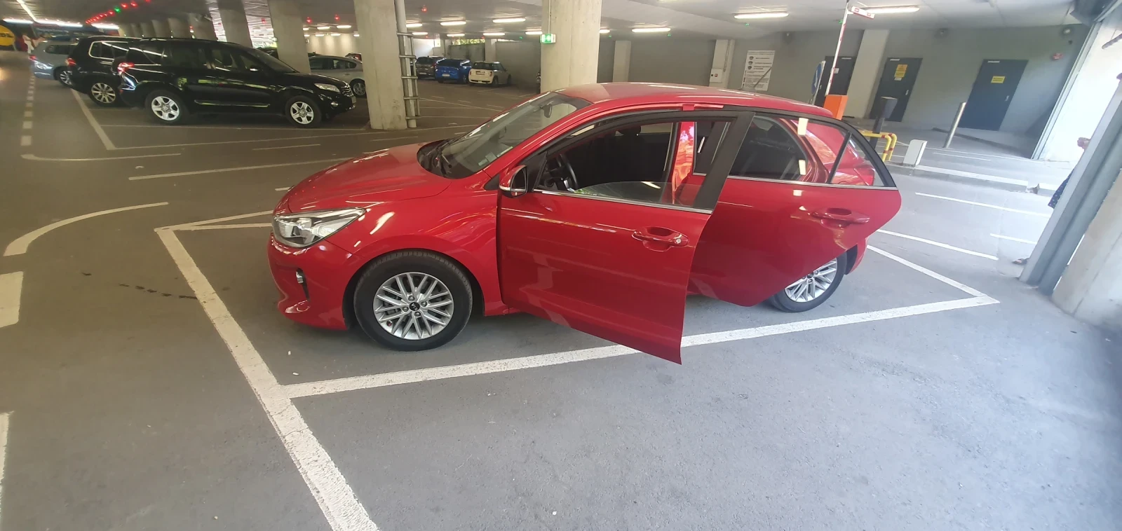 Kia Rio, снимка 16 - Автомобили и джипове - 55830485
