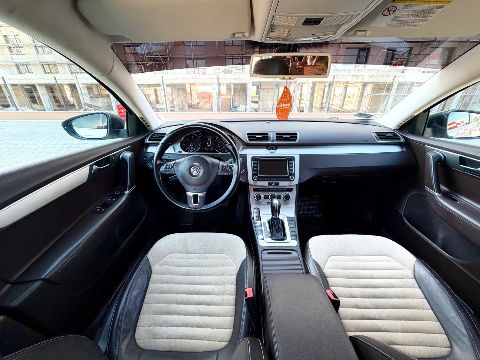 VW Passat 2.0TDI LED, снимка 7 - Автомобили и джипове - 56334528