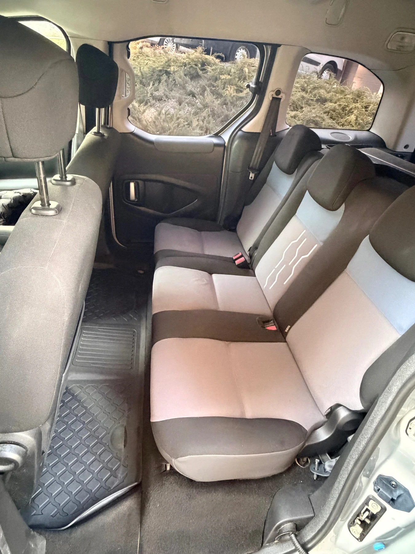 Peugeot Partner, снимка 6 - Автомобили и джипове - 56448851