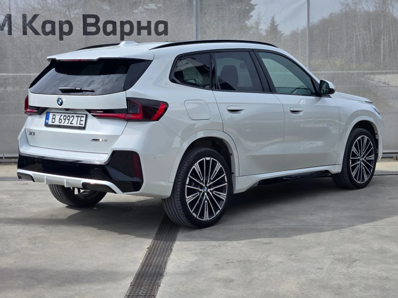 BMW X1 xDrive28i, снимка 2 - Автомобили и джипове - 49636528