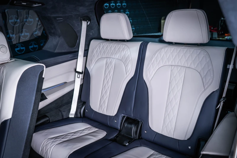 BMW X7 M50d Xdrive* Msport* Pano* Individual* H/K, снимка 16 - Автомобили и джипове - 53164512