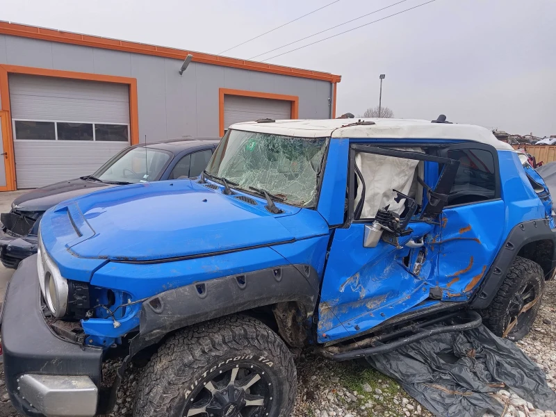 Toyota Fj cruiser, снимка 5 - Автомобили и джипове - 53203983