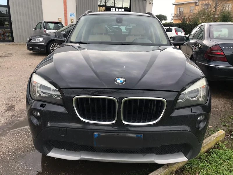 BMW X1 2.0 dizel, снимка 1 - Автомобили и джипове - 38178855