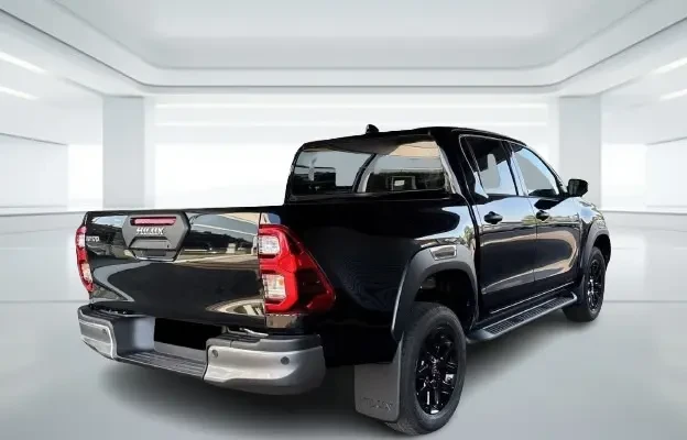 Toyota Hilux 4×4 Double Cab Invincible = NEW = �������� | Mobile.bg � ����������� 3