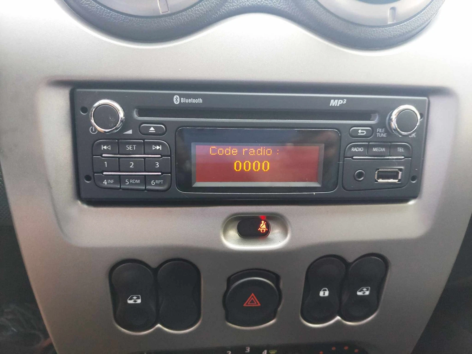 Dacia Duster 1,5dci 110ps 4X4 | Mobile.bg   14