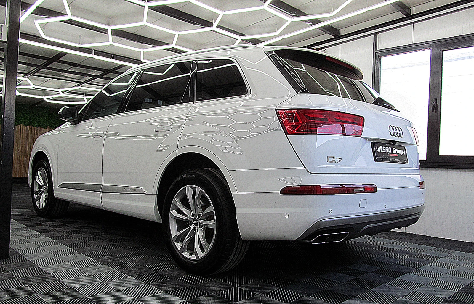 Audi Q7 PANORAMA/360-K/KylessGo/СОБСТВЕН ЛИЗИНГ - изображение 4