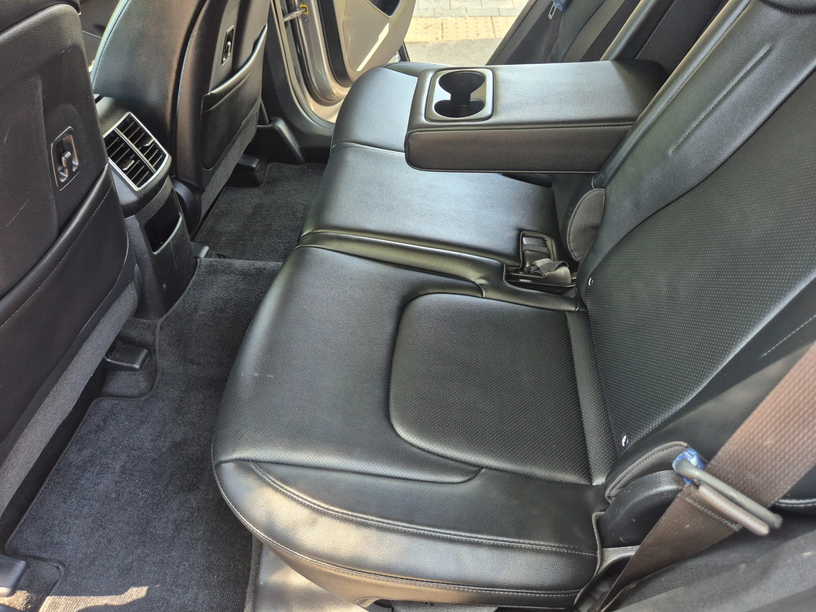 Kia Sportage NQ5 2.0 cm3 4x2 - изображение 6