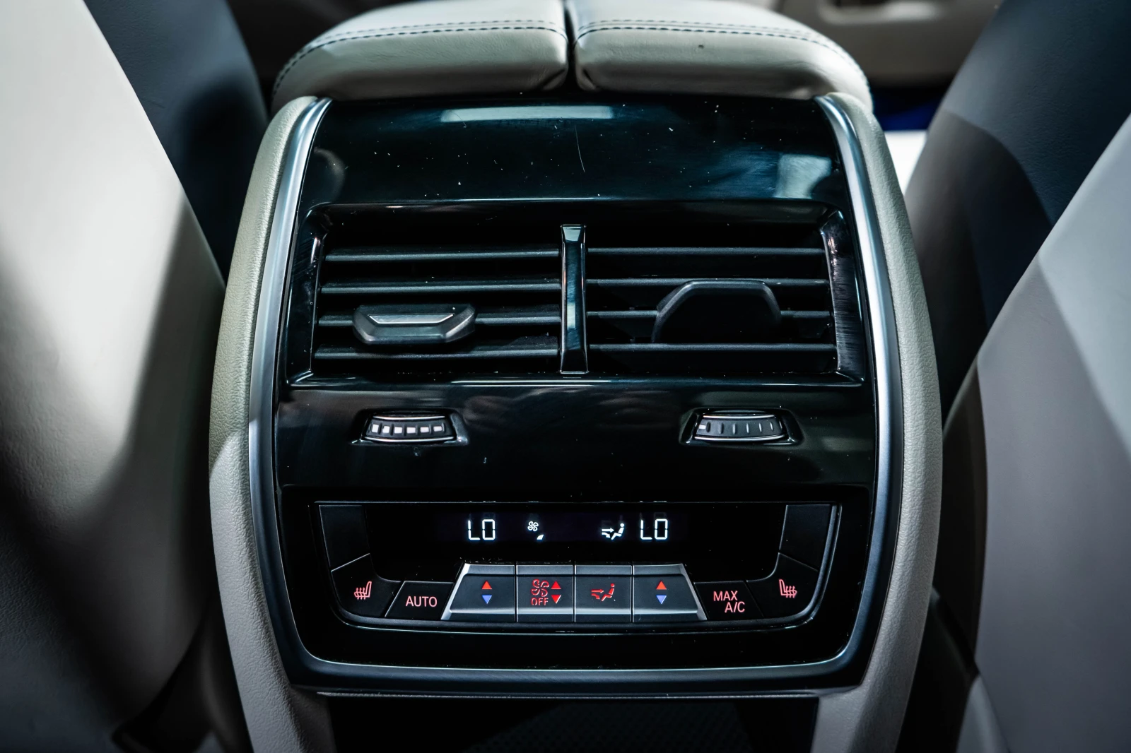 BMW X7 M50d Xdrive* Msport* Pano* Individual* H/K | Mobile.bg � ����������� 14