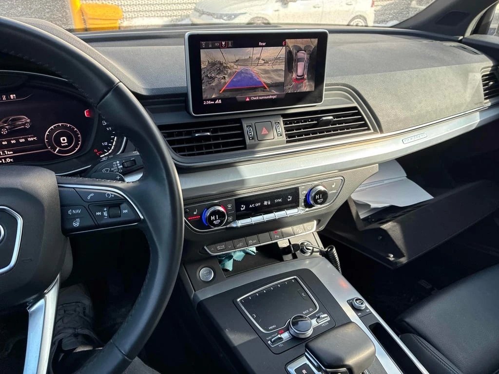 Audi Q5 * Technik * CARFAX * ДИСТРОНИК* 360 КАМЕРИ*  - изображение 9