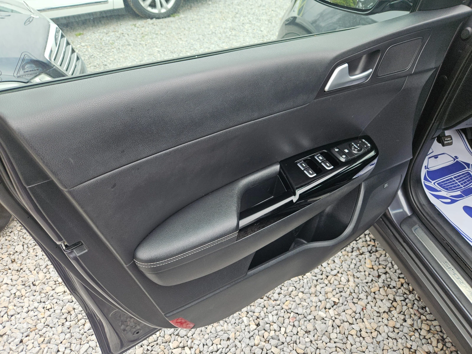 Kia Sportage 2.0 Crdi/4x4 | Mobile.bg � ����������� 14