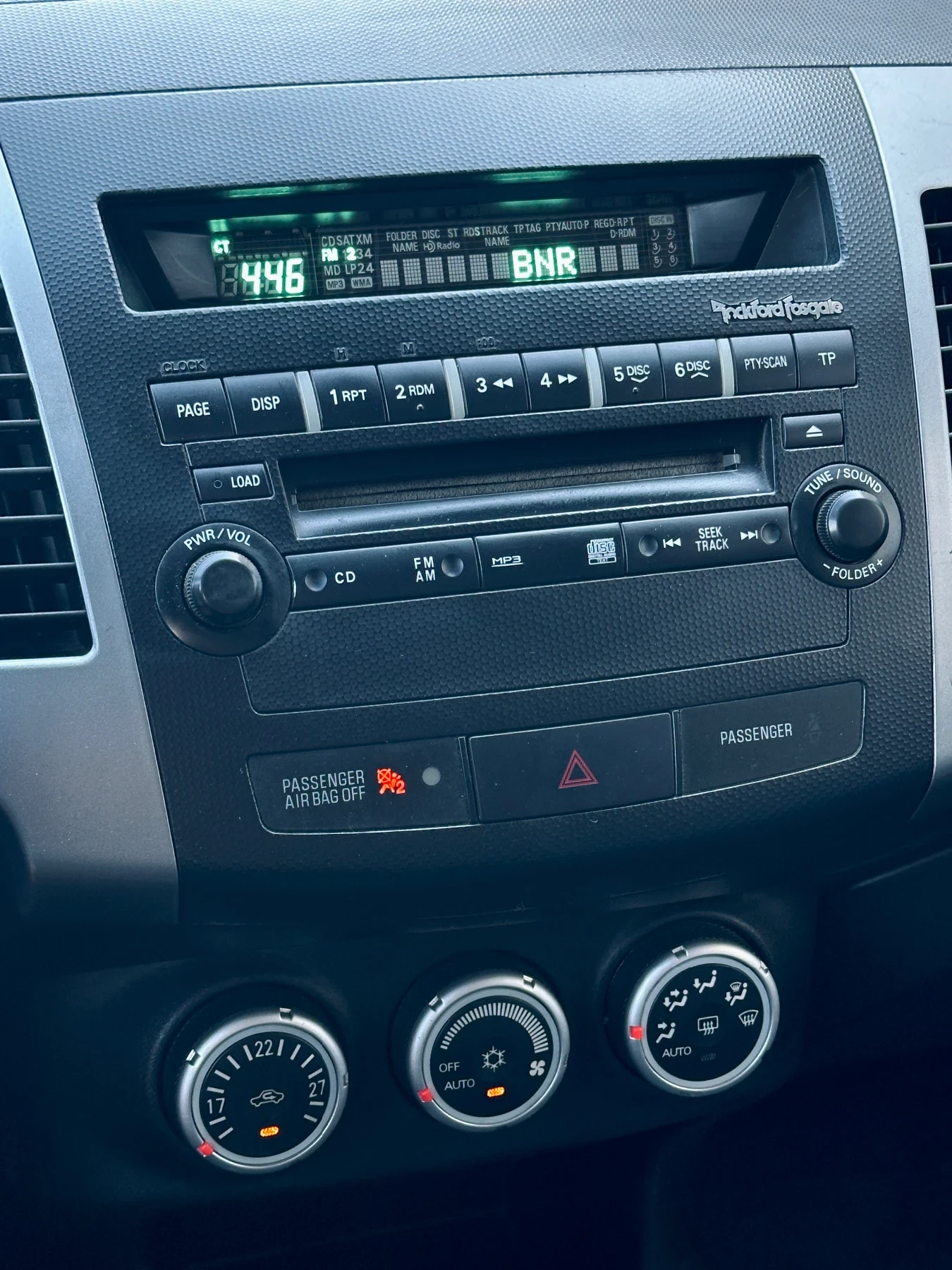 Mitsubishi Outlander 2.0D-ID 4X4 | Mobile.bg � ����������� 8