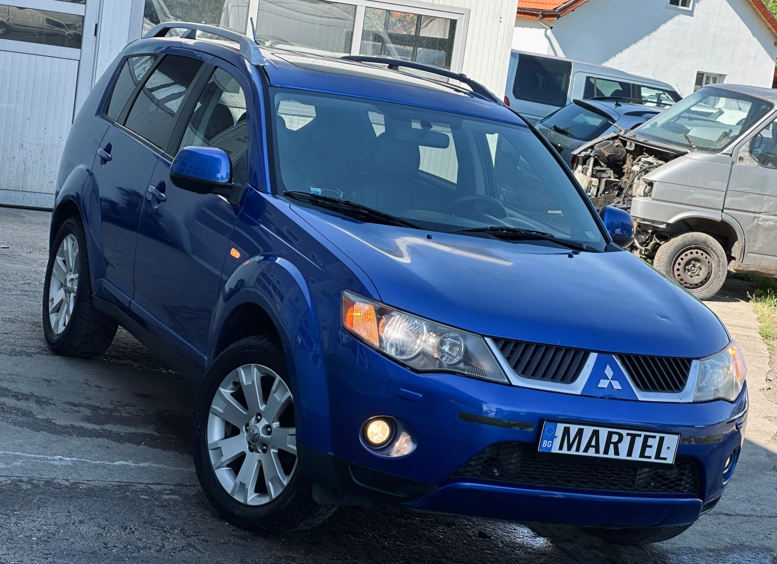 Mitsubishi Outlander 2.0D-ID 4X4 | Mobile.bg � ����������� 3