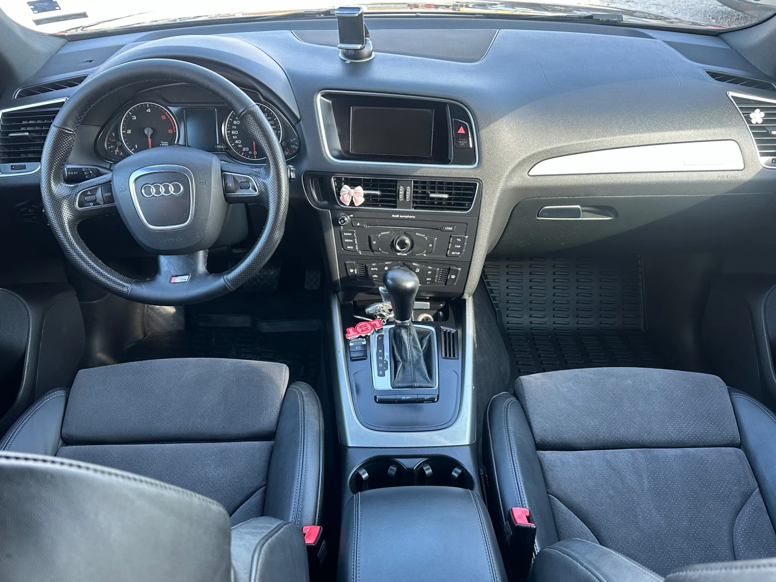 Audi Q5 2.0/170кс 4х4 Автоматик, снимка 15 - Автомобили и джипове - 54490195