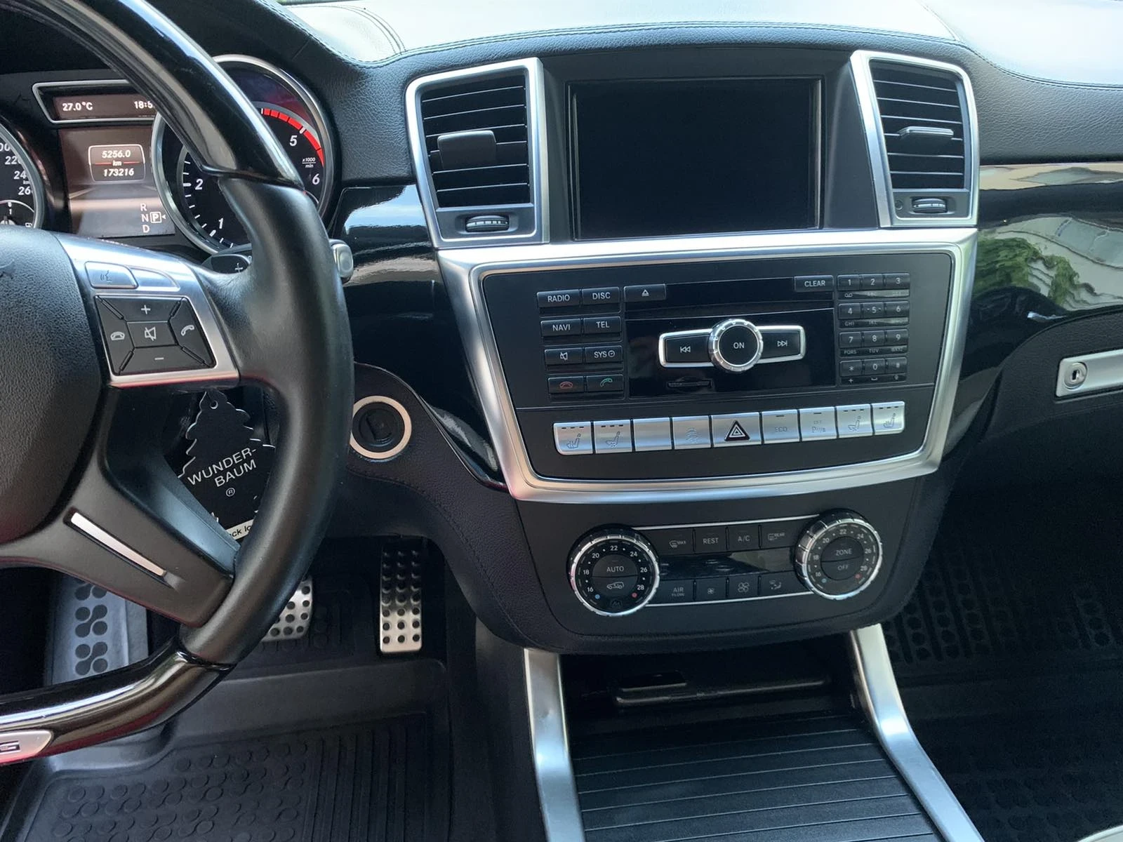 Mercedes-Benz GL 350 AMG, снимка 8 - Автомобили и джипове - 55394492