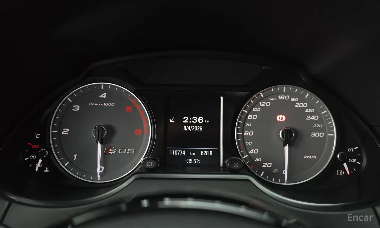 Audi SQ5 DIESEL | 21 WHEELS | 2 KEYS | RS STYLE, снимка 12 - Автомобили и джипове - 55696316