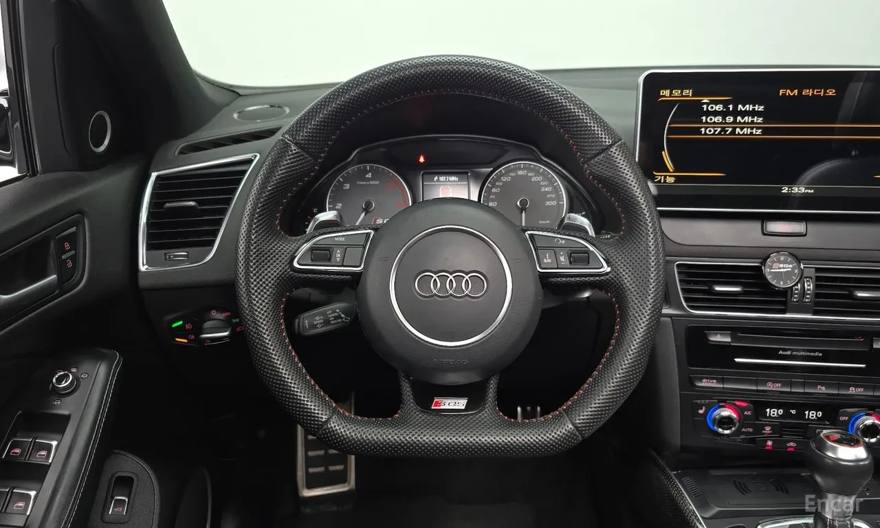 Audi SQ5 DIESEL | 21 WHEELS | 2 KEYS | RS STYLE, снимка 13 - Автомобили и джипове - 55696316