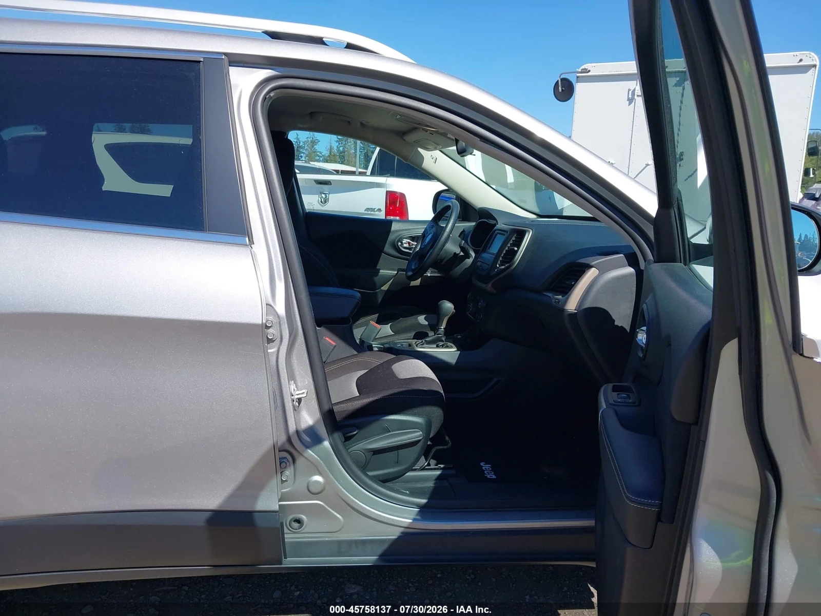 Jeep Cherokee | Mobile.bg � ����������� 12