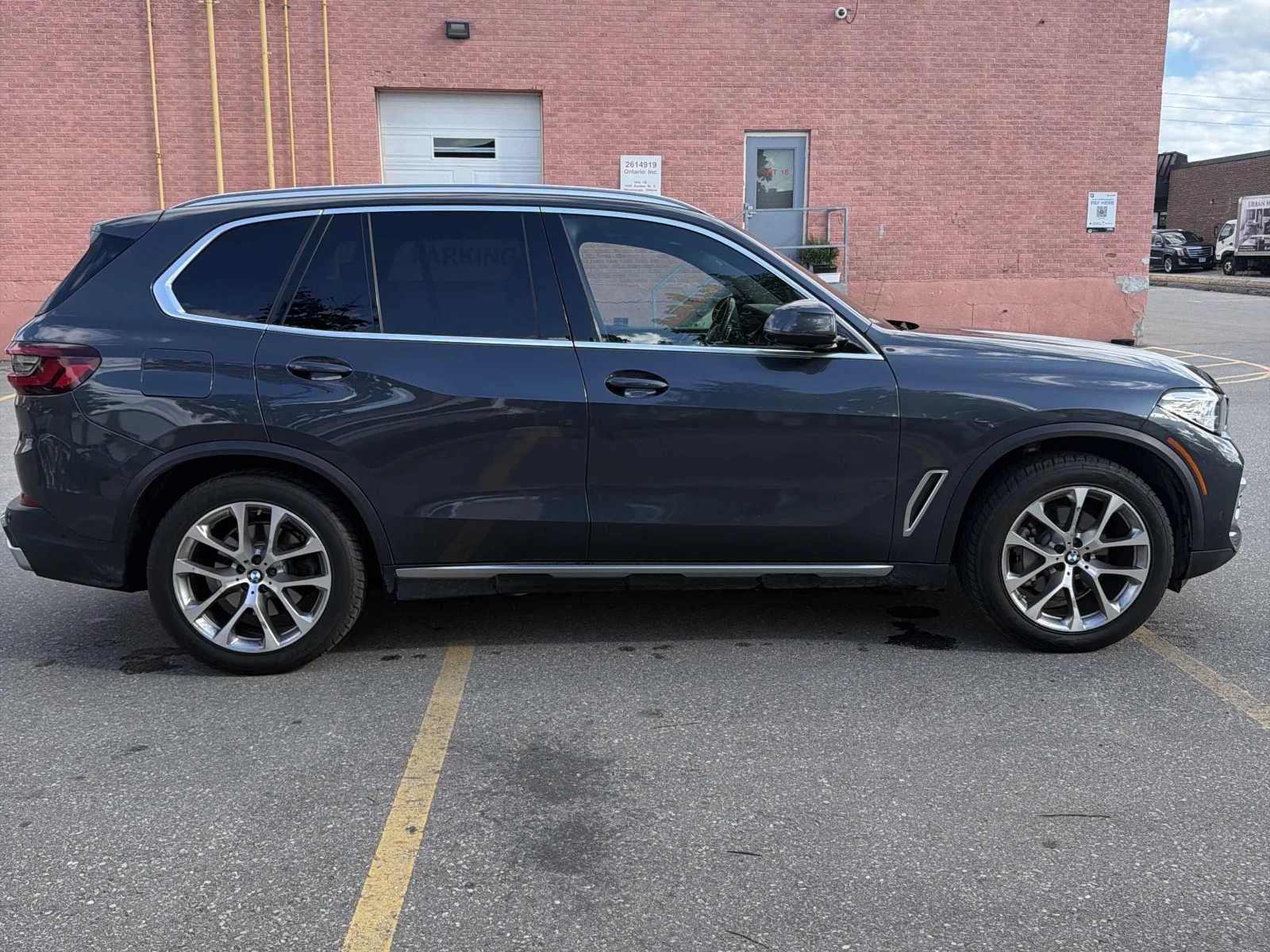 BMW X5 xDrive40i / АВТОКРЕДИТ, снимка 3 - Автомобили и джипове - 55968594
