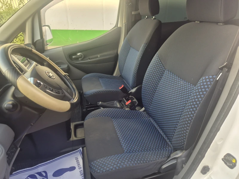 Nissan NV200 1.6i* Лети дж-гуми* Зимни дж-гуми* Клима* 5-Места , снимка 10 - Бусове и автобуси - 52447968