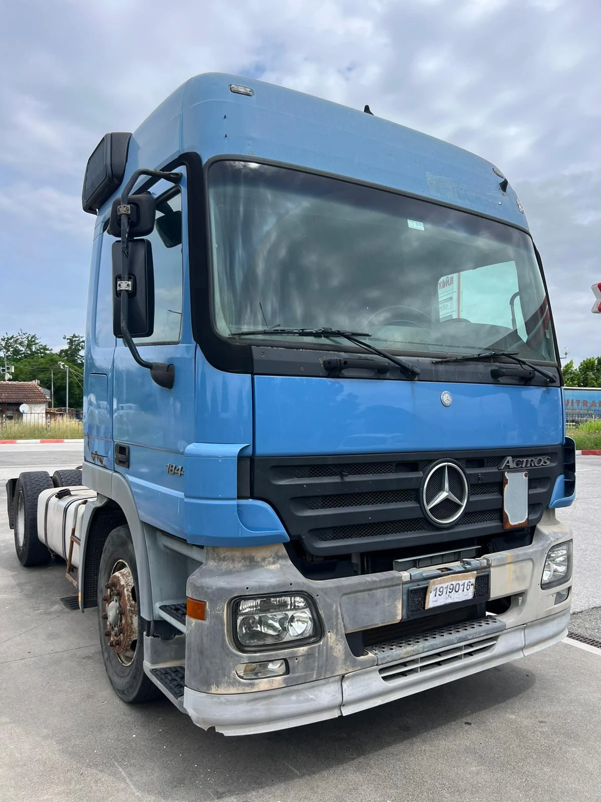 Mercedes-Benz Actros 440