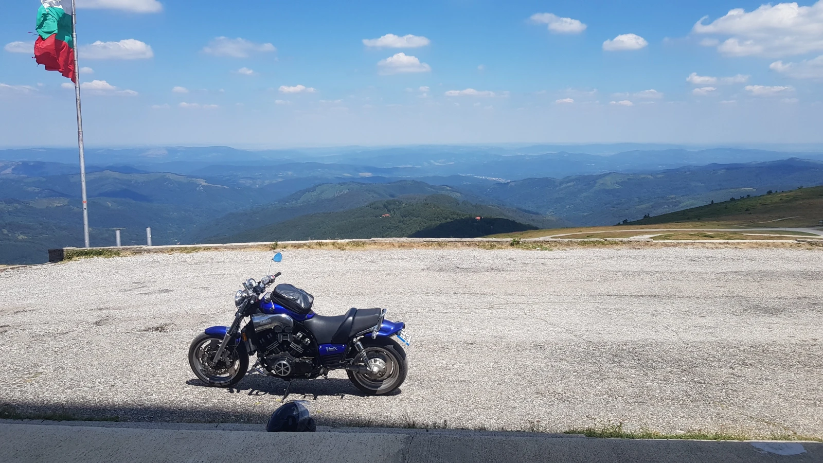 Yamaha V-Max 1200