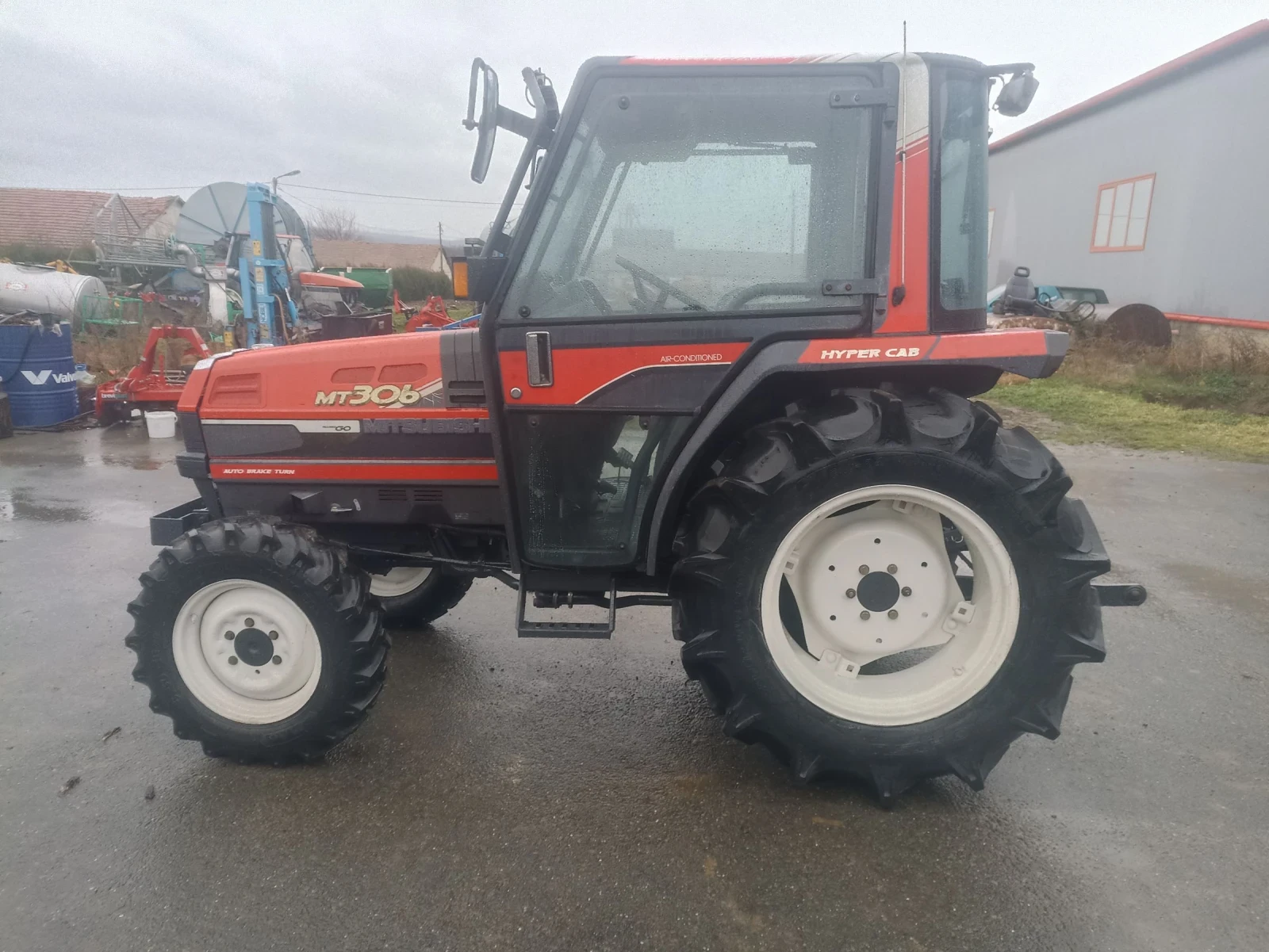 Трактор Mitsubishi MT 306 - изображение 7