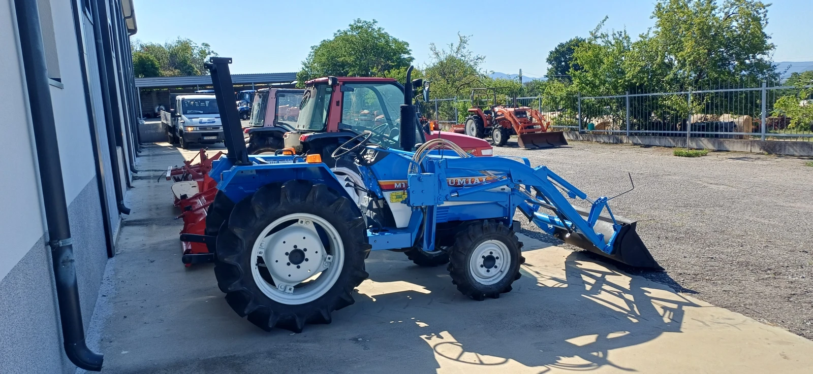 Трактор ISEKI МТ2501