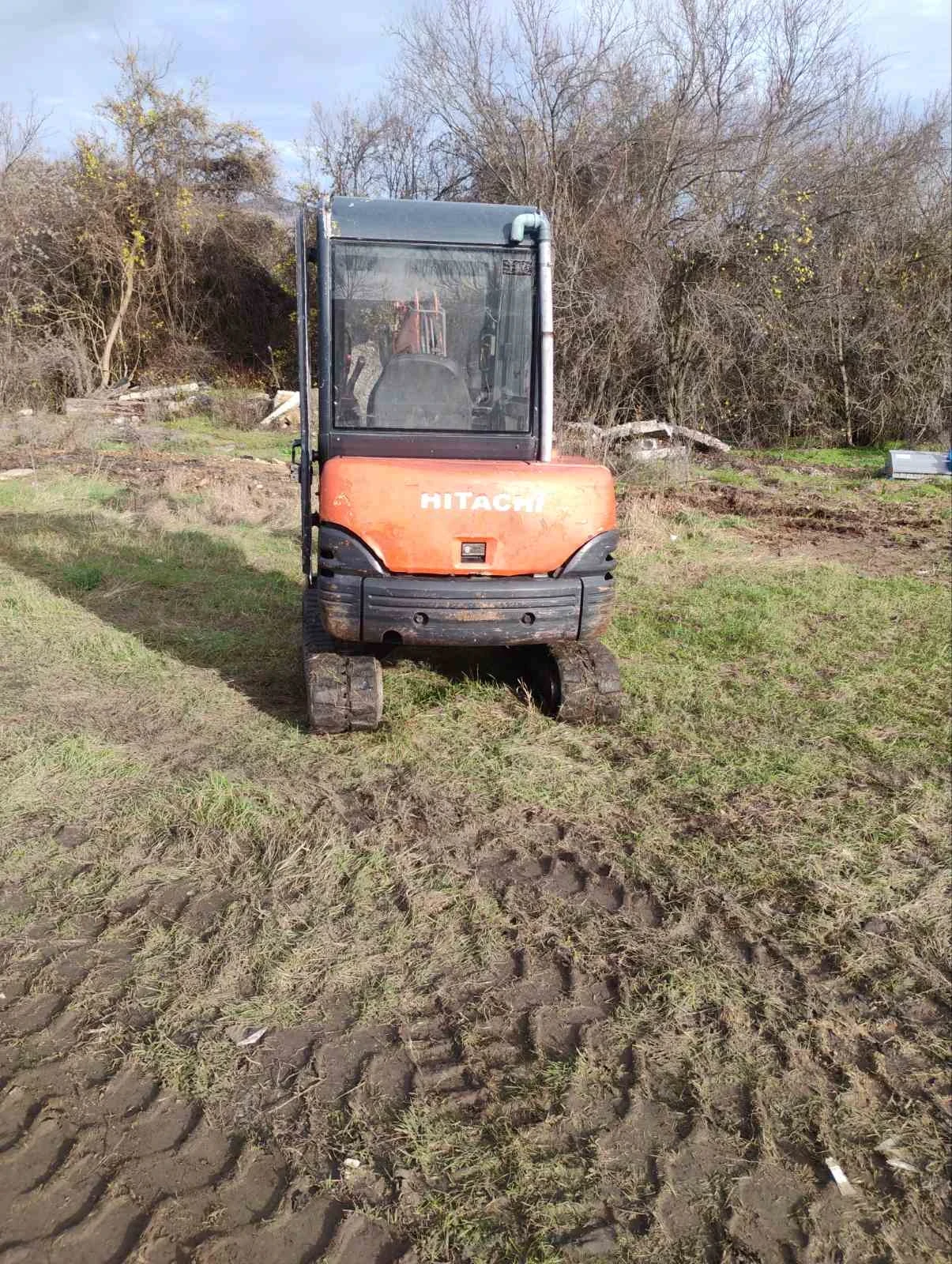 Багер Hitachi Zx25 - изображение 3