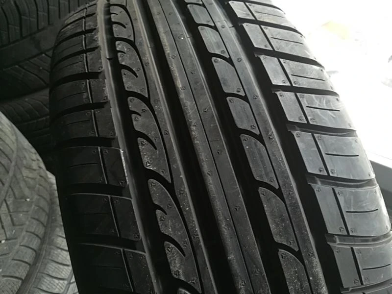 Гуми Летни 225/55R16, снимка 2 - Гуми и джанти - 21506542