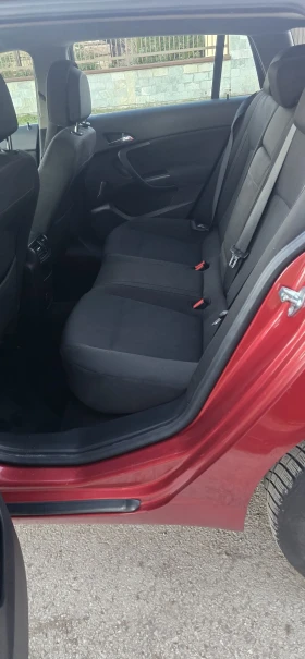 Opel Insignia 2.0d, Sports Tourer, снимка 11