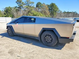 Tesla Cybertruck, снимка 2